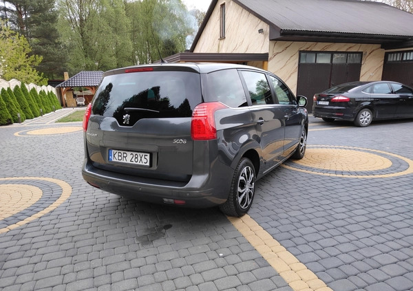 Peugeot 5008 cena 18700 przebieg: 259000, rok produkcji 2012 z Nowa Dęba małe 781